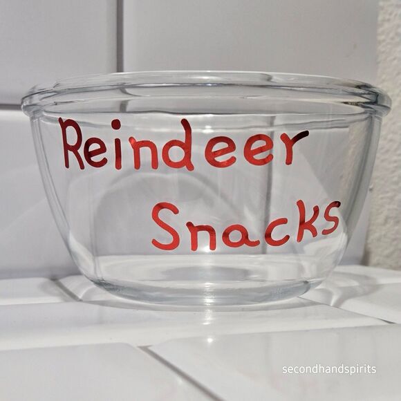 Santa & Reindeer Snack Set – Plate, Milk Bottle, and Holiday Bowl - Picture 5 of 5